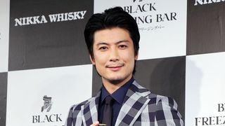玉山鉄二、良きパパの顔…父の日に息子から似顔絵