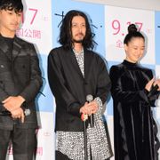 オダジョー、妻・妊娠の祝福にほほえむ!