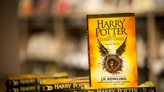 ハリポタ最終章、売れすぎ！2日で200万冊　北米