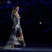 超スーパーモデルの最後のランウェイ リオ五輪のパフォーマンス