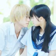 小松菜奈×菅田将暉がキス寸前、2人乗り、浴衣…胸キュンカットい~っぱい!