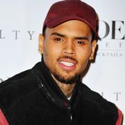 クリス・ブラウン、再び暴行罪で逮捕