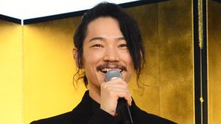 綾野剛、キャバクラ興味もマスコミ警戒?