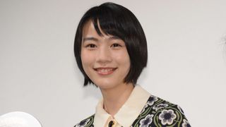 “のん”能年玲奈、報道陣の前で緊張気味に自己紹介