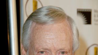 『バットマン』監督死去 101歳