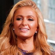 バカな金髪女じゃない!パリス・ヒルトン、世界的ビジネスウーマンの知られざる一面