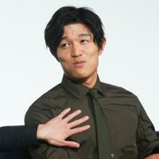 脱ぎだす白石隼也&鈴木亮平にハァハァ…肉体美求めて黄色い声援