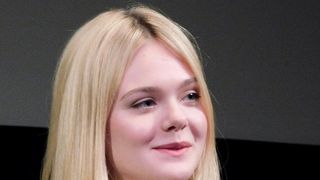 エル・ファニング出演!俊英マイク・ミルズ、新作は自身の母親がベース? - ニューヨーク映画祭