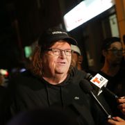 マイケル・ムーア、反トランプ映画を電撃発表