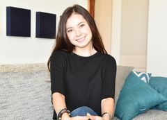 フランク・奈緒美・ロレイン