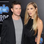 モテ男ライアン・フィリップ、16歳年下の婚約者と破局
