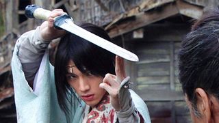 キムタクVS初悪役の福士蒼汰&戸田恵梨香の麗し&セクシーショット公開!