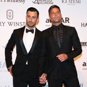 リッキー・マーティン、同性の芸術家にプロポーズ!