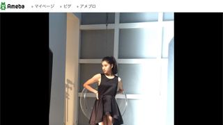 土屋太鳳、本人史上最も短いスカートで美脚披露