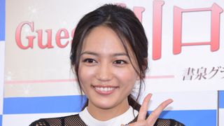 川口春奈の「結婚しました」報告にネット騒然!その真相とは?
