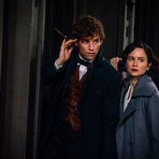 ハリポタ新シリーズの悪役は、右手で誘惑して左手で喉を切り裂く!