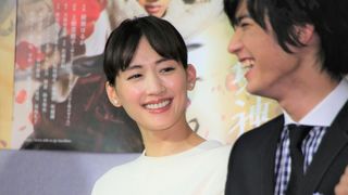 綾瀬はるか、大河の後輩「西郷どん」鈴木亮平にアドバイス