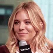 ベン・アフレック監督はイーストウッドのよう!ギャングの愛人を演じたシエナ・ミラーが語る