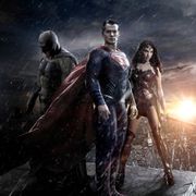 最低映画を決めるラジー賞候補が発表!『バットマン vs スーパーマン』『ズーランダー NO.2』がトップ争い!
