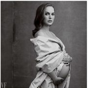 ナタリー・ポートマン、ストールまとっただけの妊婦ヌード披露
