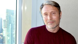 マッツ・ミケルセン、『ドクター・ストレンジ』拘束シーンを語る