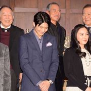 向井理、豪華な先輩だらけの現場にタジタジ