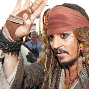 『パイレーツ・オブ・カリビアン』第5弾、若き日のジャックが登場する最新映像!