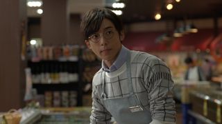 メガネにエプロン…高橋一生の店長姿が最高すぎる