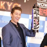 「Glee」シュー先生、マシュー・モリソンが初来日!夫人と京都観光も