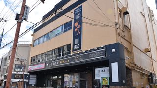 福島県いわき市、被災者に寄り添う映画館