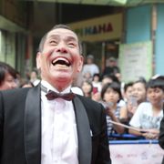 ぼんちおさむ、渾身の「おさむちゃんです!」炸裂!海外ジャーナリストにバカ受け