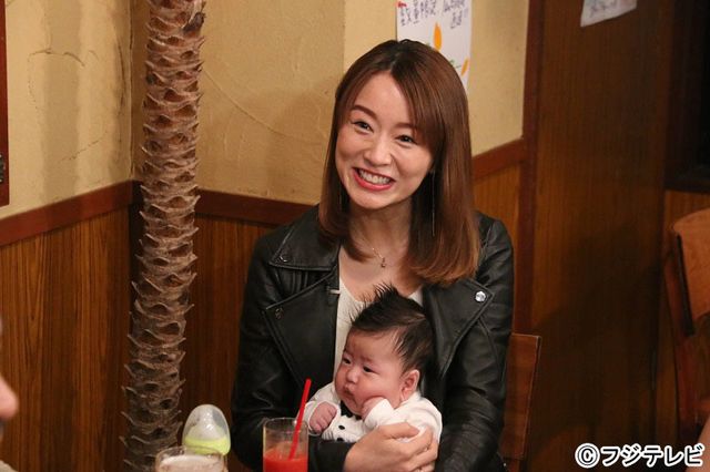 鈴木亜美、35歳の現在は…？2か月半の赤ちゃんと「ハシゴ酒」に登場
