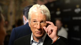 リチャード・ギア、反中国発言でハリウッド追放