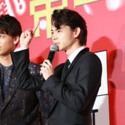 菅田将暉、男性共演者の唇に感謝のキス!唇奪われた間宮祥太朗「あれは何だ?」