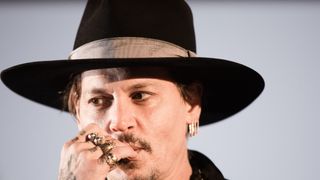 ジョニー・デップ“トランプ暗殺発言”を謝罪