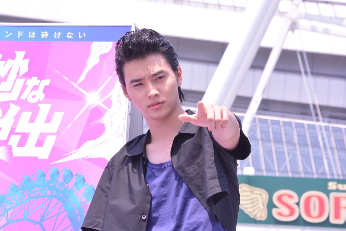 山崎賢人、『ジョジョ』スイス映画祭で観客賞受賞に改めて感謝！ - シネマトゥデイ