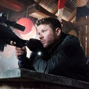 「ザ・シューター」主演俳優が骨折 撮影に遅れ