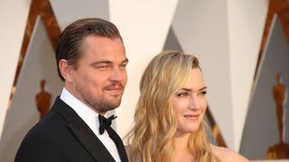 『タイタニック』の2人とディナーの権利、オークション出品へ