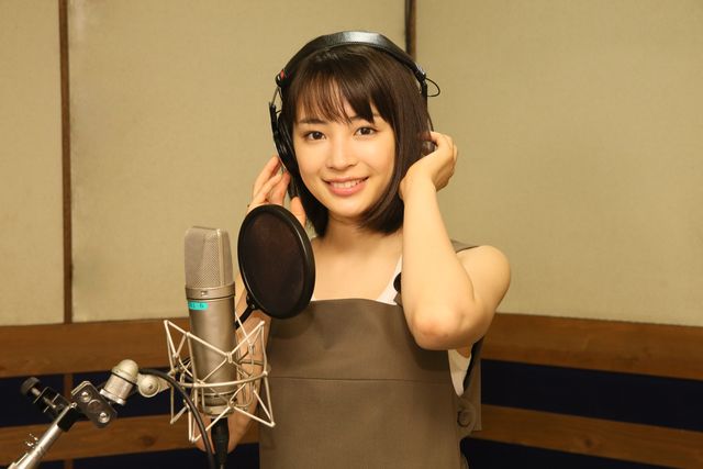 広瀬すず、CDデビュー！松田聖子の名曲「瑠璃色の地球」をカバー