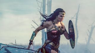 女の子の手本に!大ヒット『ワンダーウーマン』何がそんなに特別なのか