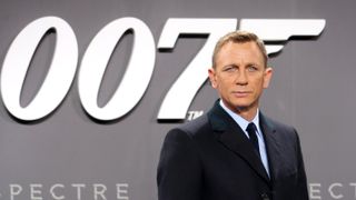 ダニエル・クレイグ、『007』ボンド続投を認める!「待ちきれない」