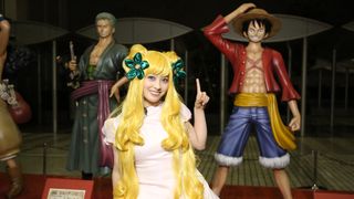 美少女っぷりが別次元すぎ！橋本環奈、金髪・青目で「ワンピース」コスプレ