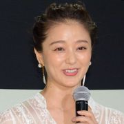 中越典子、出産後初の公の場に「清々しいです!」