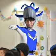 斎藤工、ぴっちり衣装でクジラーマン!「最上の命医」で