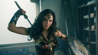ジェームズ・キャメロンが『ワンダーウーマン』を批判…も鋭い切り返し