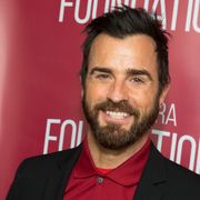 日系監督&ジョナ・ヒル×エマ・ストーンのファンタジードラマに新キャスト!