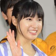 土屋太鳳、神ってる!? 天気を操る晴れ女ぶり