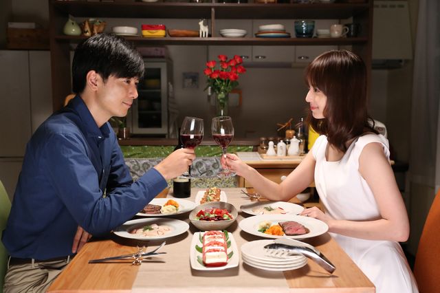 玉山鉄二&佐々木希共演のドラマ「雨が降ると君は優しい」
