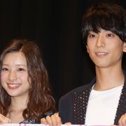 足立梨花に黒羽麻璃央が“よこしまな気持ち”おさえて放った衝撃のセリフ