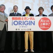 「ガンダム」ギレン役・銀河万丈が迫力の演説!会場全員「ジーク・ジオン!」
